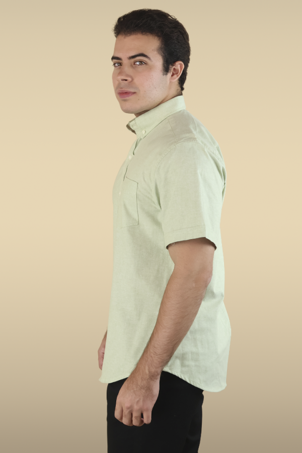 Camisa Hombre Manga Corta Cuello Americano Verde Manzana Corte Regular Con Bolsa